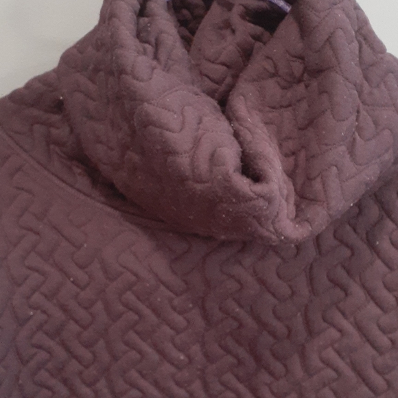 Gap fit purple turtleneck sweater sz extra small - Picture 3 of 12